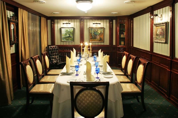 Hotel Old Continent Олд Континент (Uzhhorod)